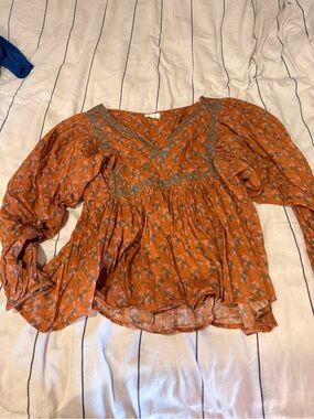 Cost Plus World Market Orange Floral V-Neck Peasant Blouse